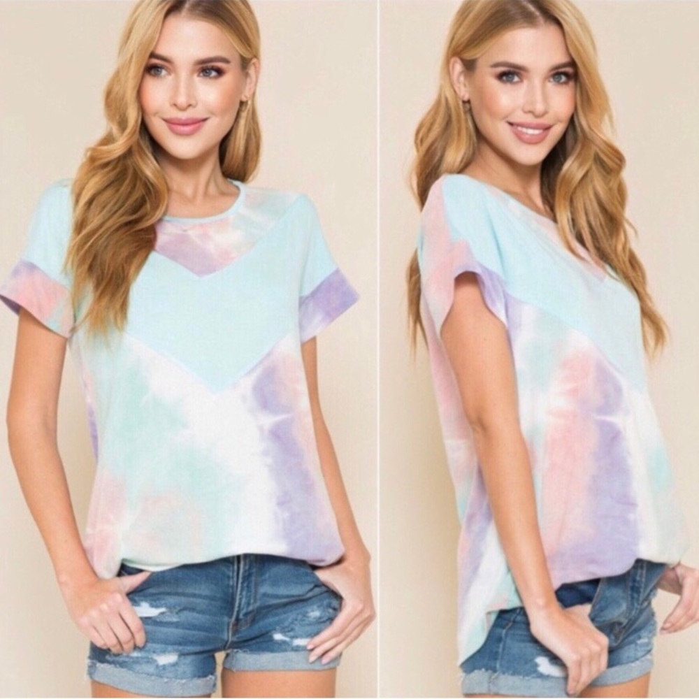 LAST ONE: Adorable women’s pastel cute short sleeve spring summer top - Picture 3 of 4